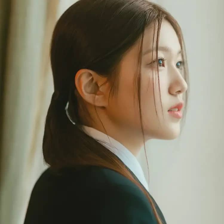 Yoon Jiyoon