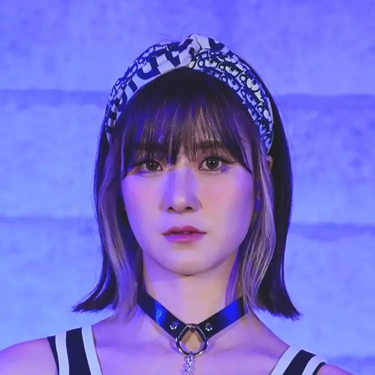 Yiyeon