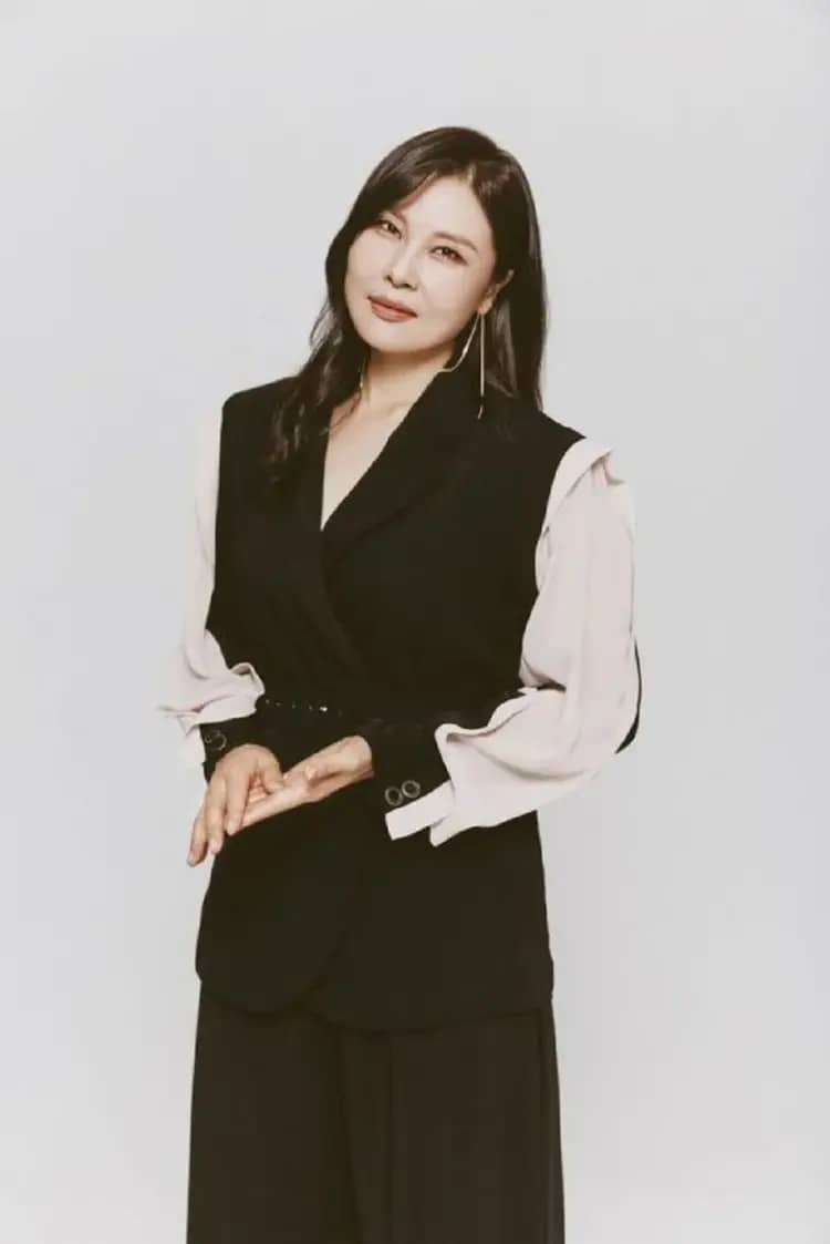 Shin Yeon Ah
