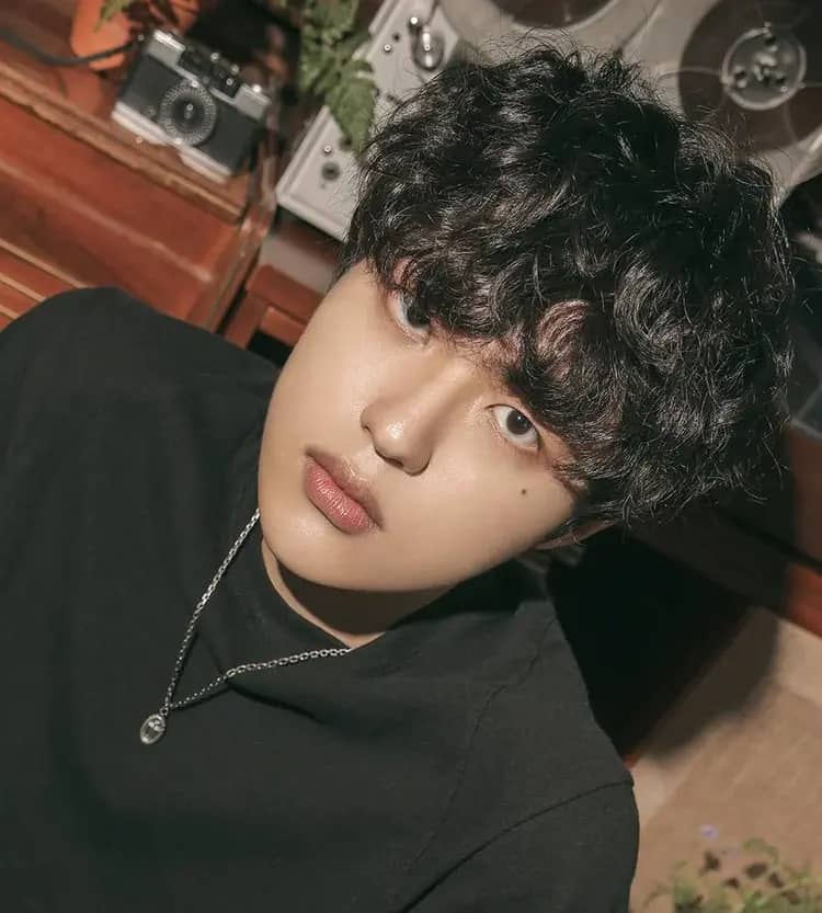 Hyunbin