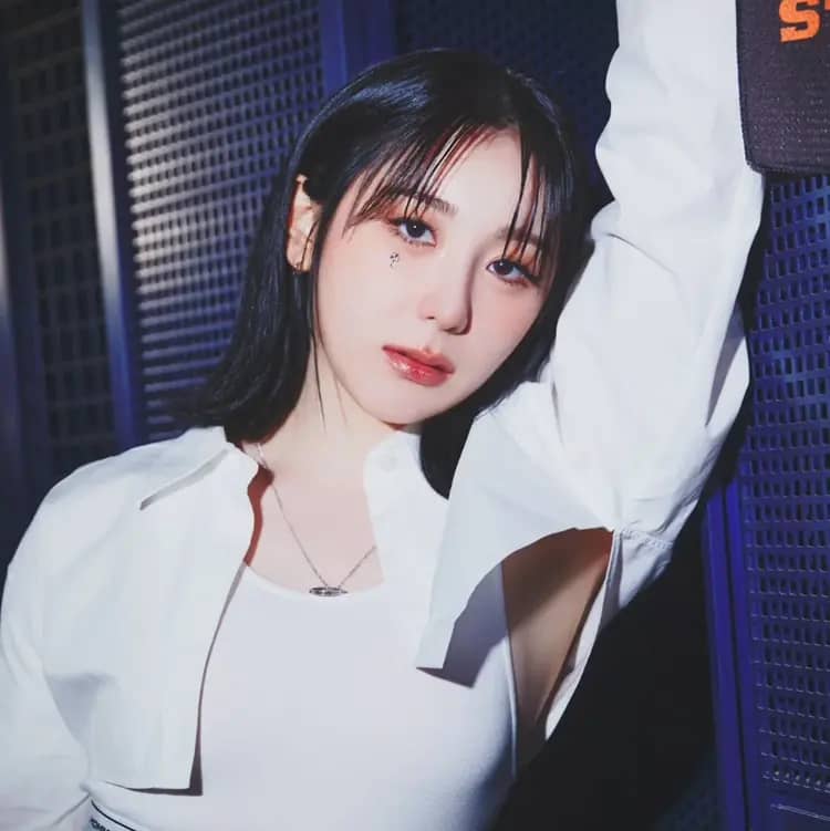 Lee Chae Yeon